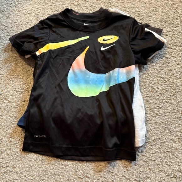 Size 4 Boys Shirt Bundle Lot Nike Batman Jurassic World Super Mario Cars Racing - Picture 8 of 9